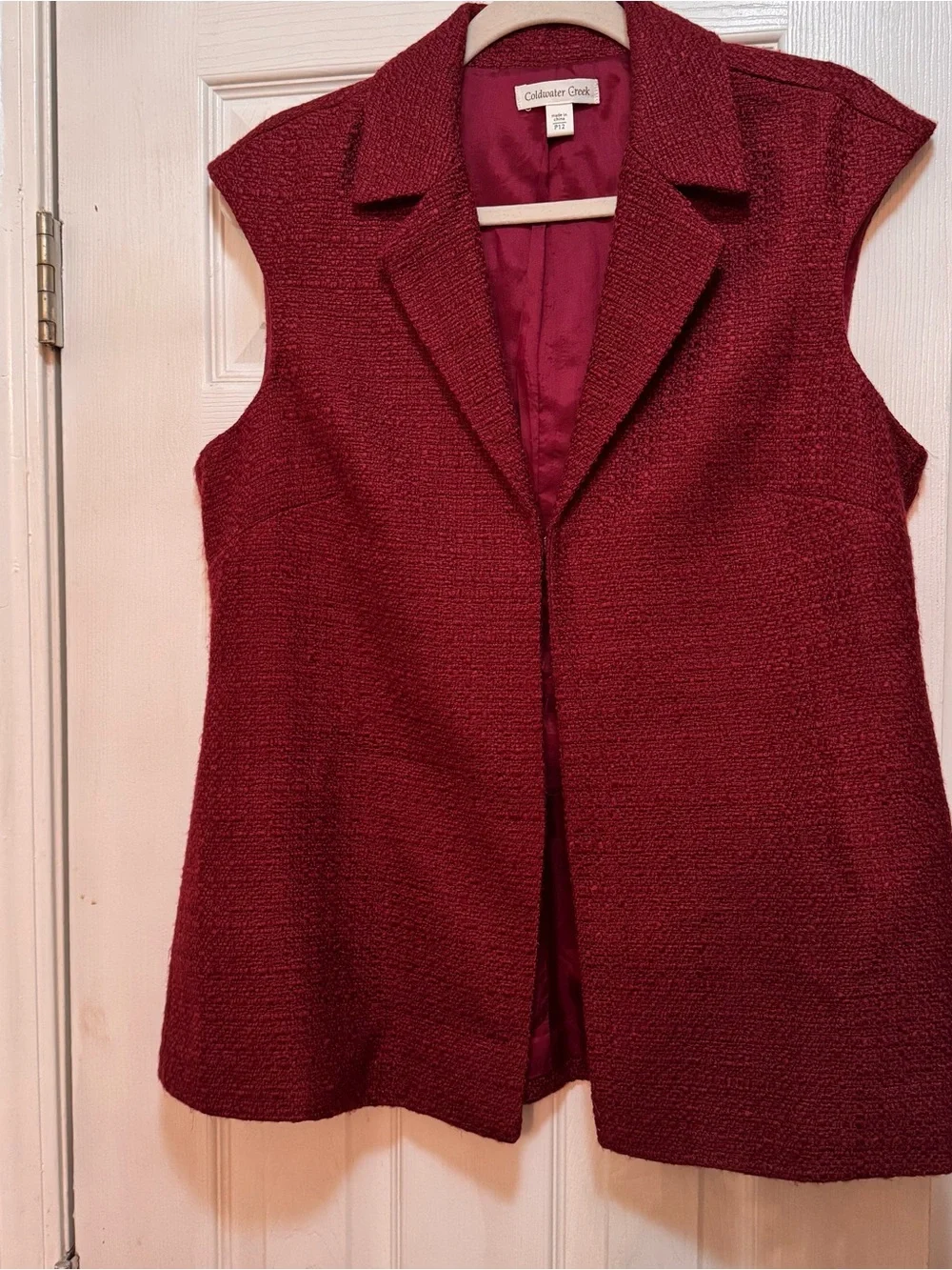 Coldwater Creek Women's Deep Burgundy Sleeveless Textured Vest